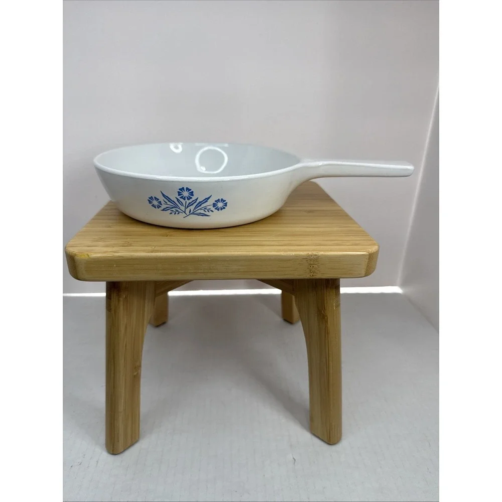 VTG‎ Corning Ware Sauce Pan Skillet Blue Cornflower 6-1/2 inch P-83-B No Lid EUC